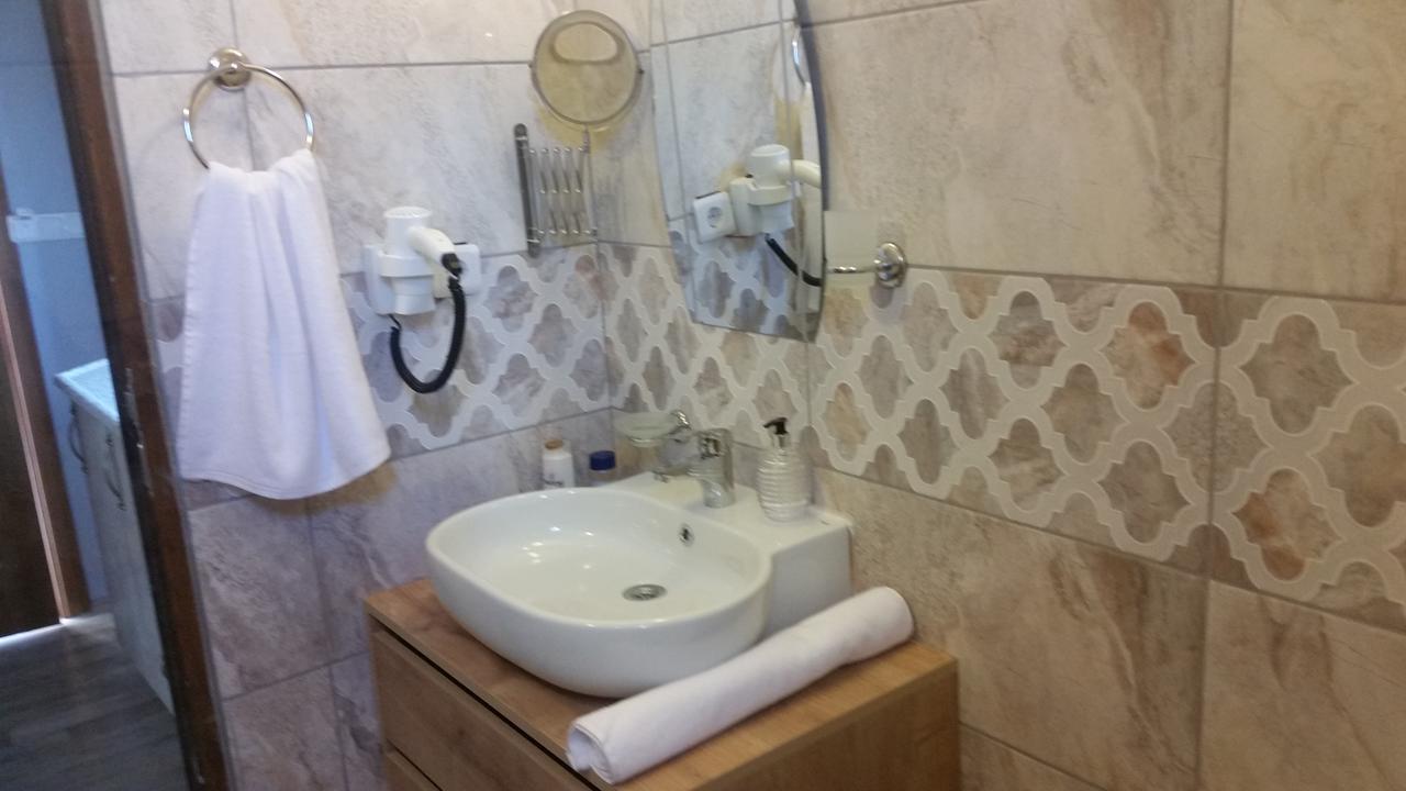 Laz Koyu Pansiyon Gokceada Екстер'єр фото